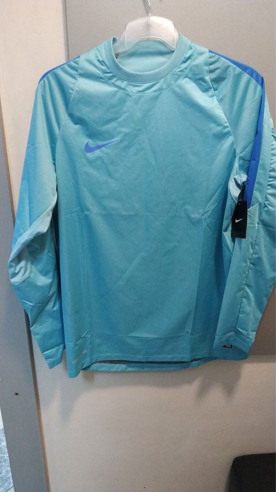 Нова водолазка Nike Storm-fit authentic football