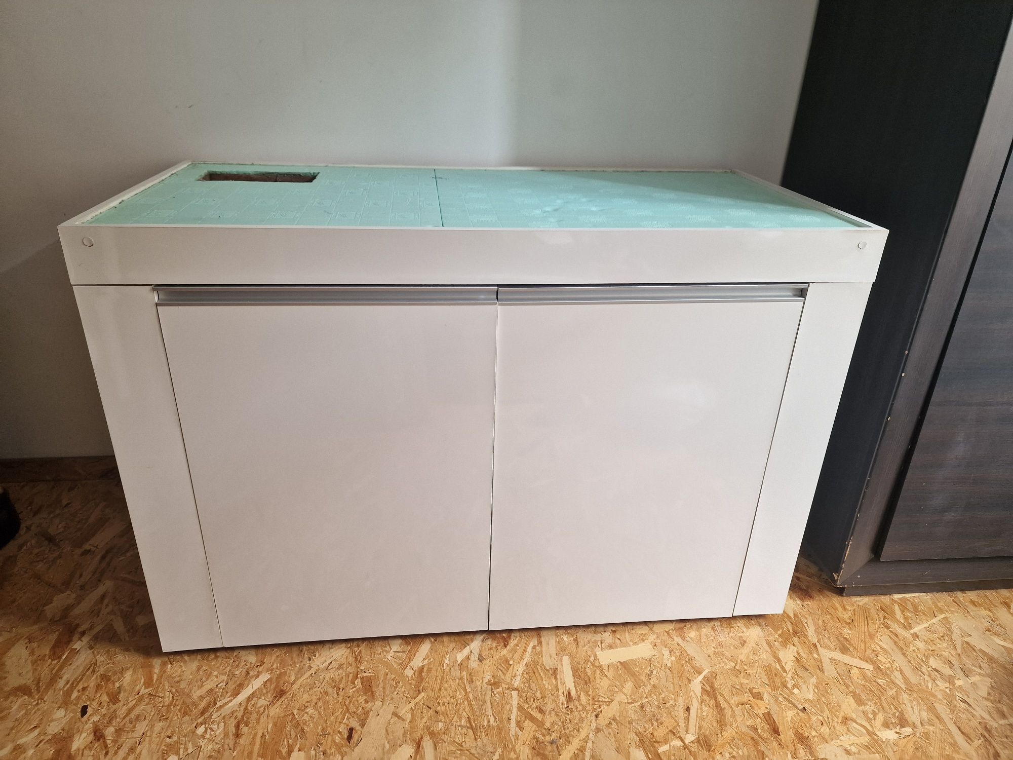 Szafka ze stelażem pod akwarium morskie o wymiarach 130x60 + sump