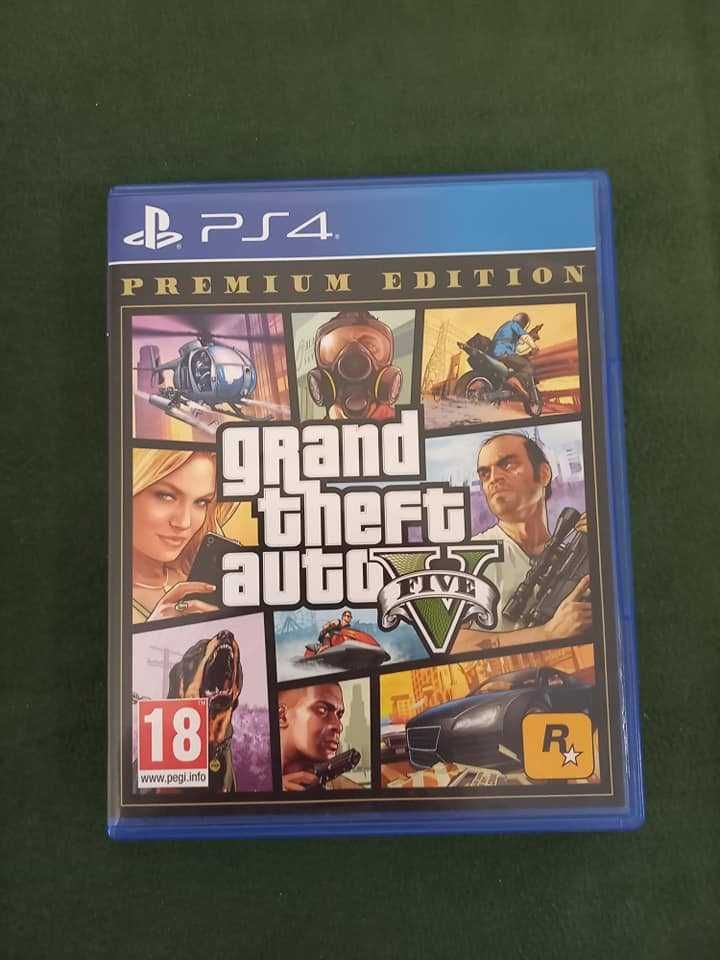 sprzedam ps 4 pro 1tb