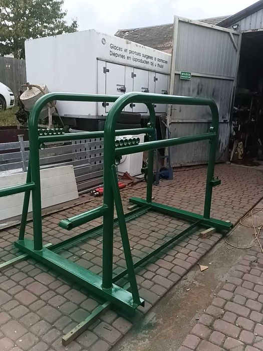 Poskrom klatka do podkuwania koni