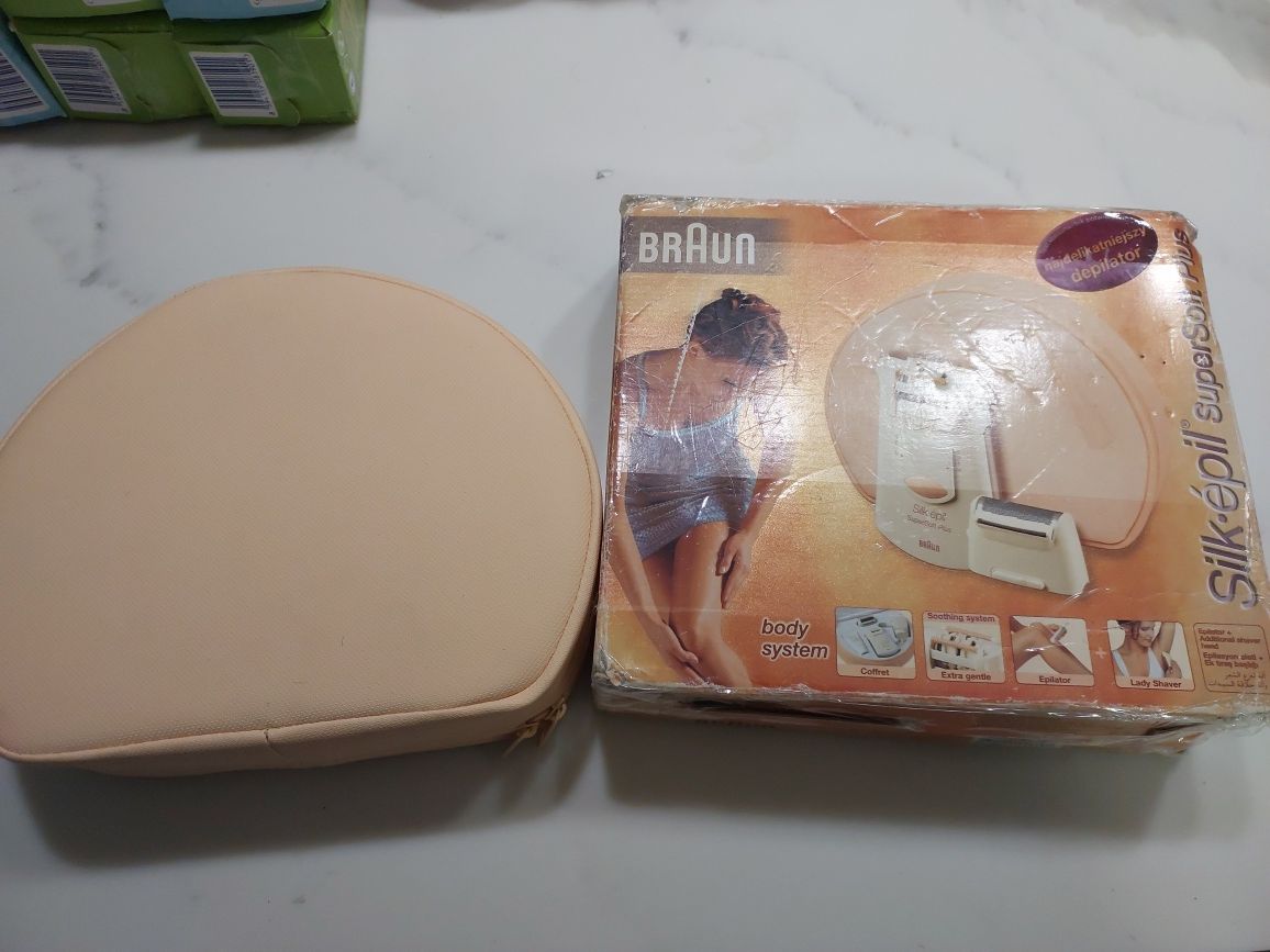 Depilator BRAUN do włosów z wymiennymi końcówkami