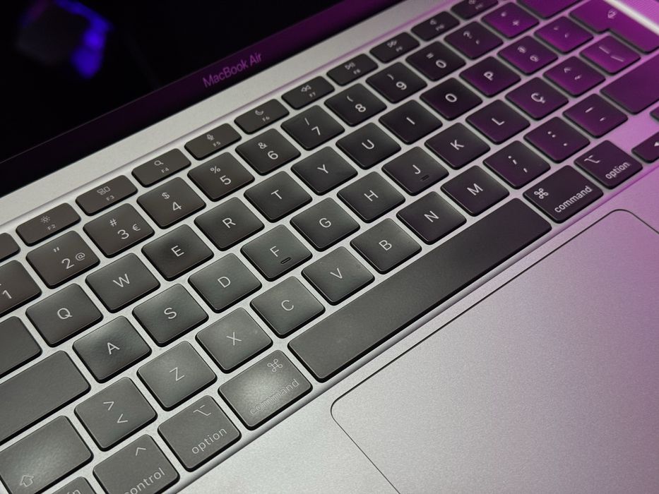 Macbook Air 13 M1 - 16gb/256gb