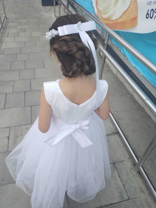 Плаття для Першого Причастя (Прокат 300 грн)