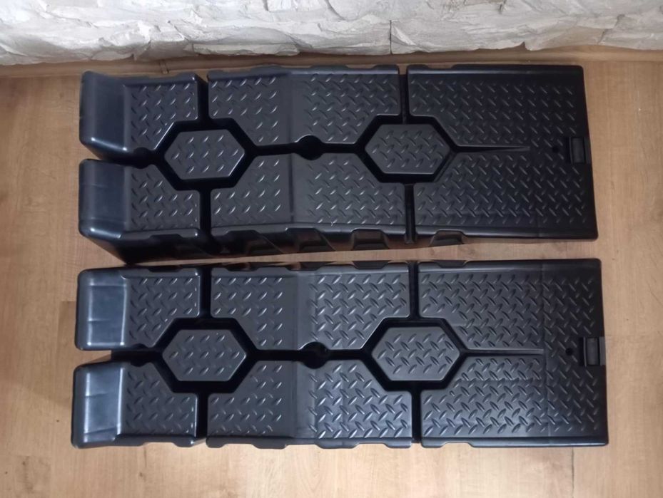 Najazdy samochodowe 2 sztuki