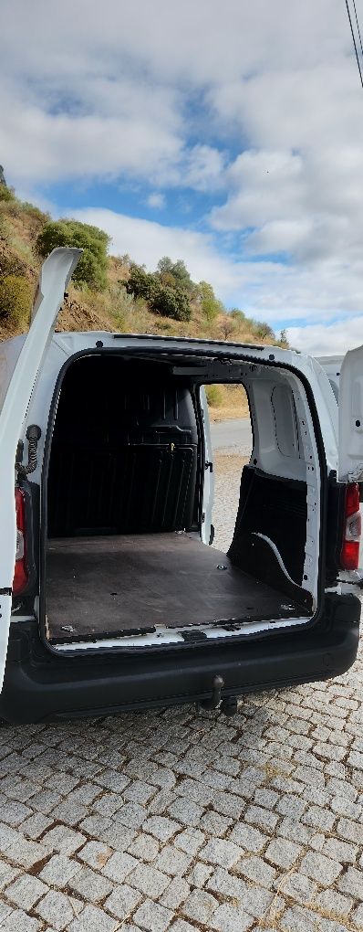 Citroën Berlingo 1.6 BlueHDi 2019 – 3 Lugares – 179.000 km