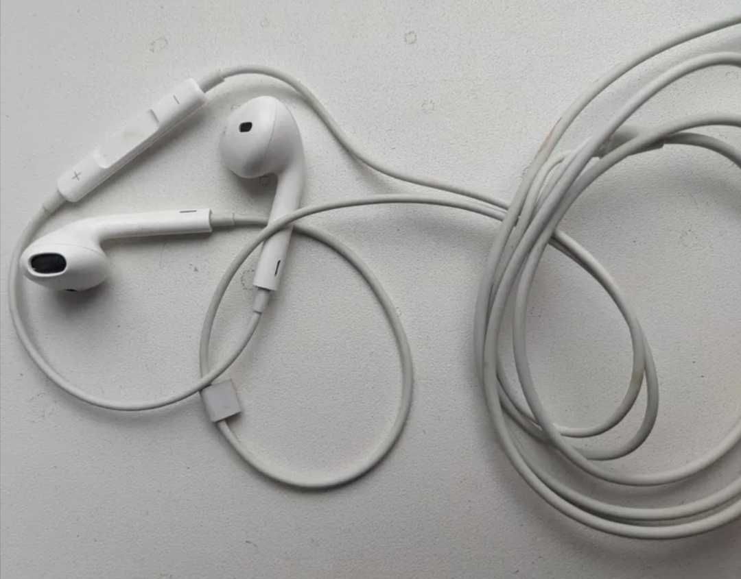Наушники- капли, Apple EarPods разьем  Lightning
