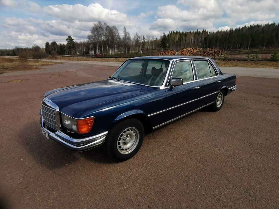 Mercedes W 116 450 SEL