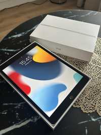 Ipad 9th 10.2 stan bardzo dobry