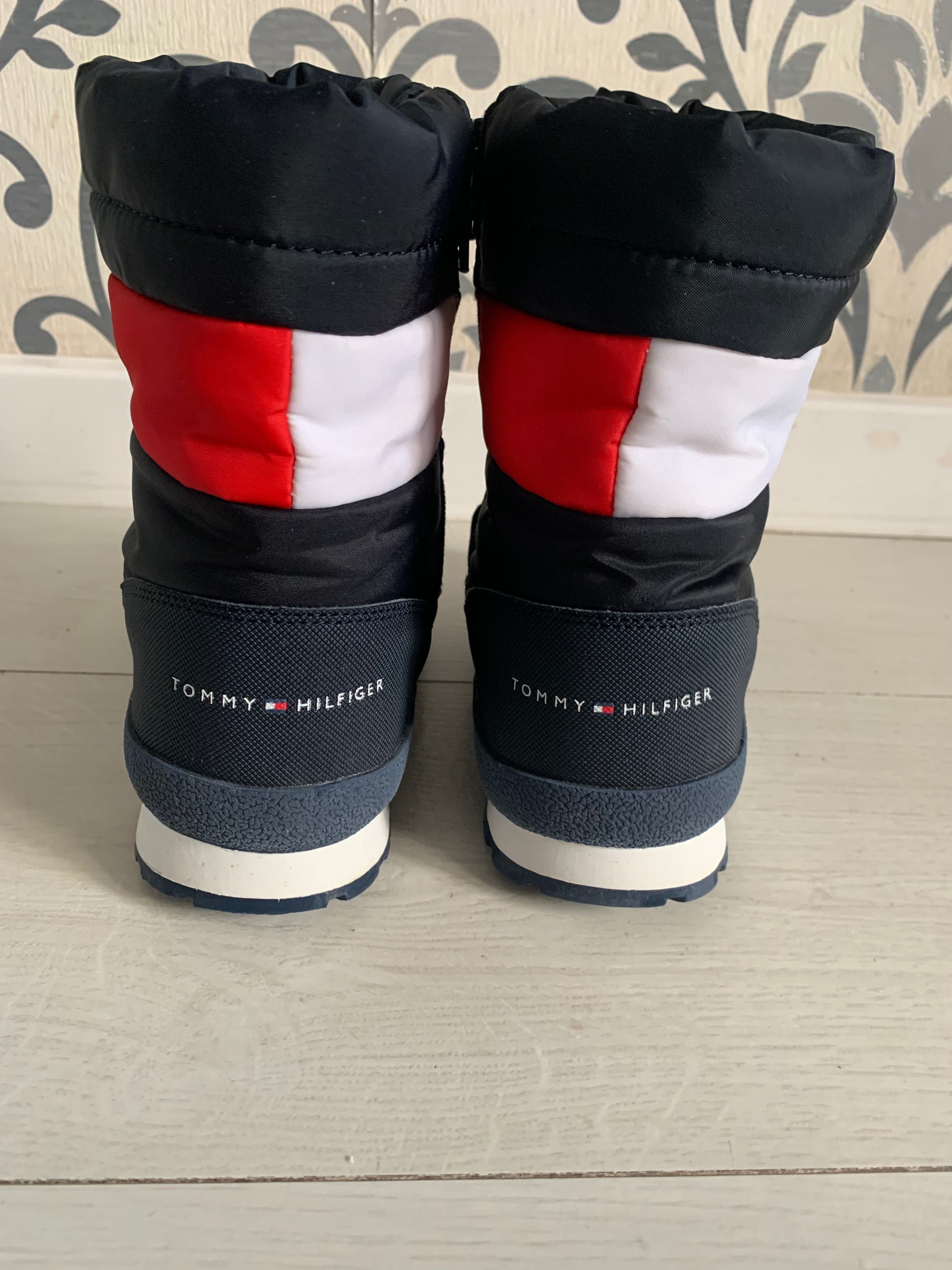 Śniegowce Tommy Hilfiger r 32