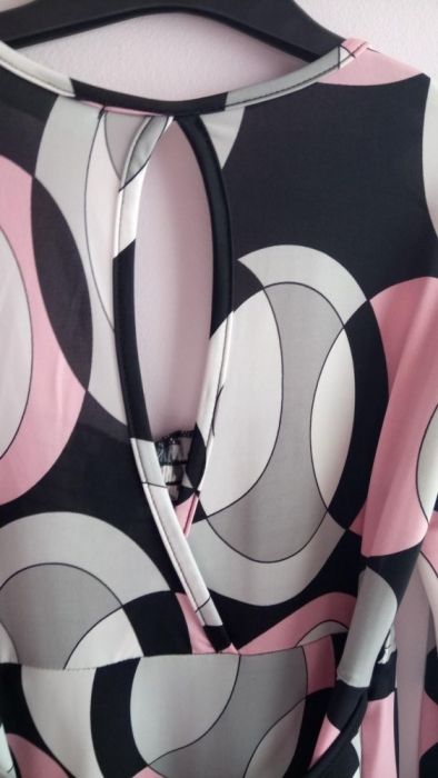 Damska sukienka mini