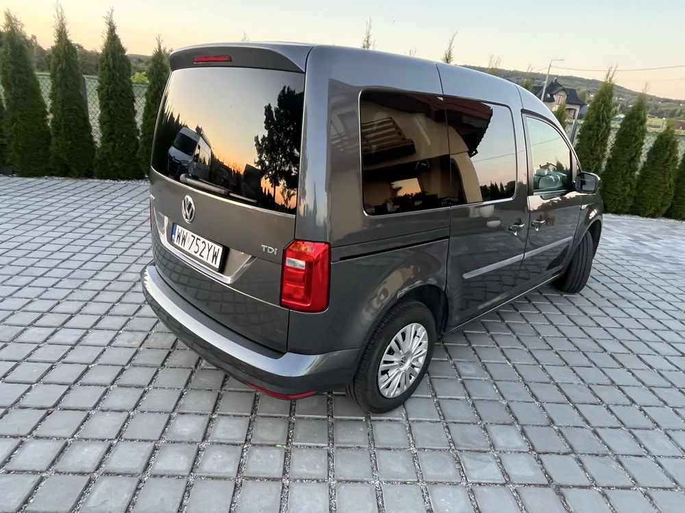 Vw Caddy salon Pl