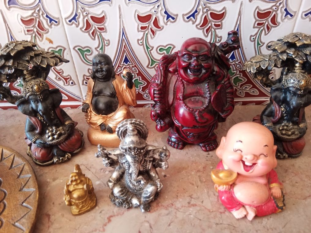 Budas, figuras .