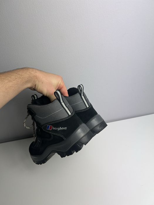 42(size) Чоловічі трекінгові ботінки Berghaus Gore-Tex
