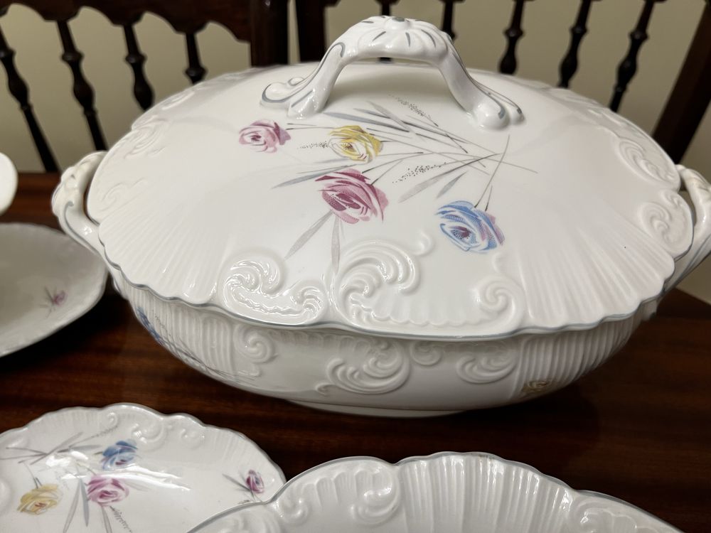 Conjunto Vista Alegre, vintage (anos 60)