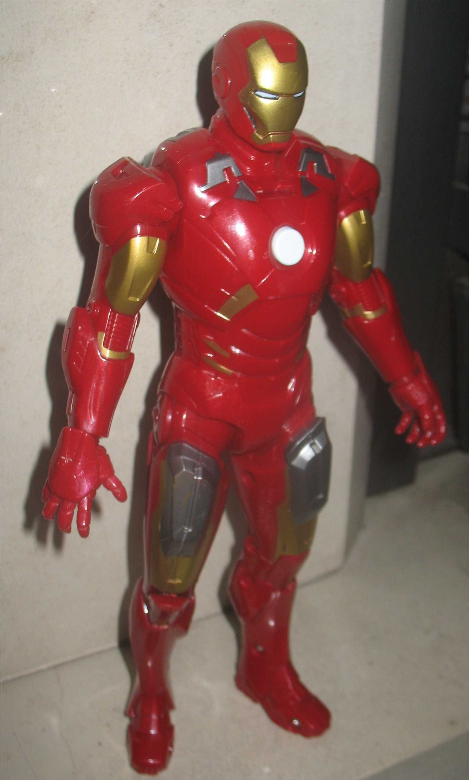 Hasbro - Marvel - Iron Man (2012)
