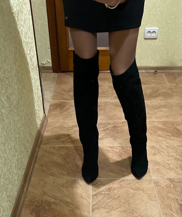 Чоботи жіночі з натуральної замші