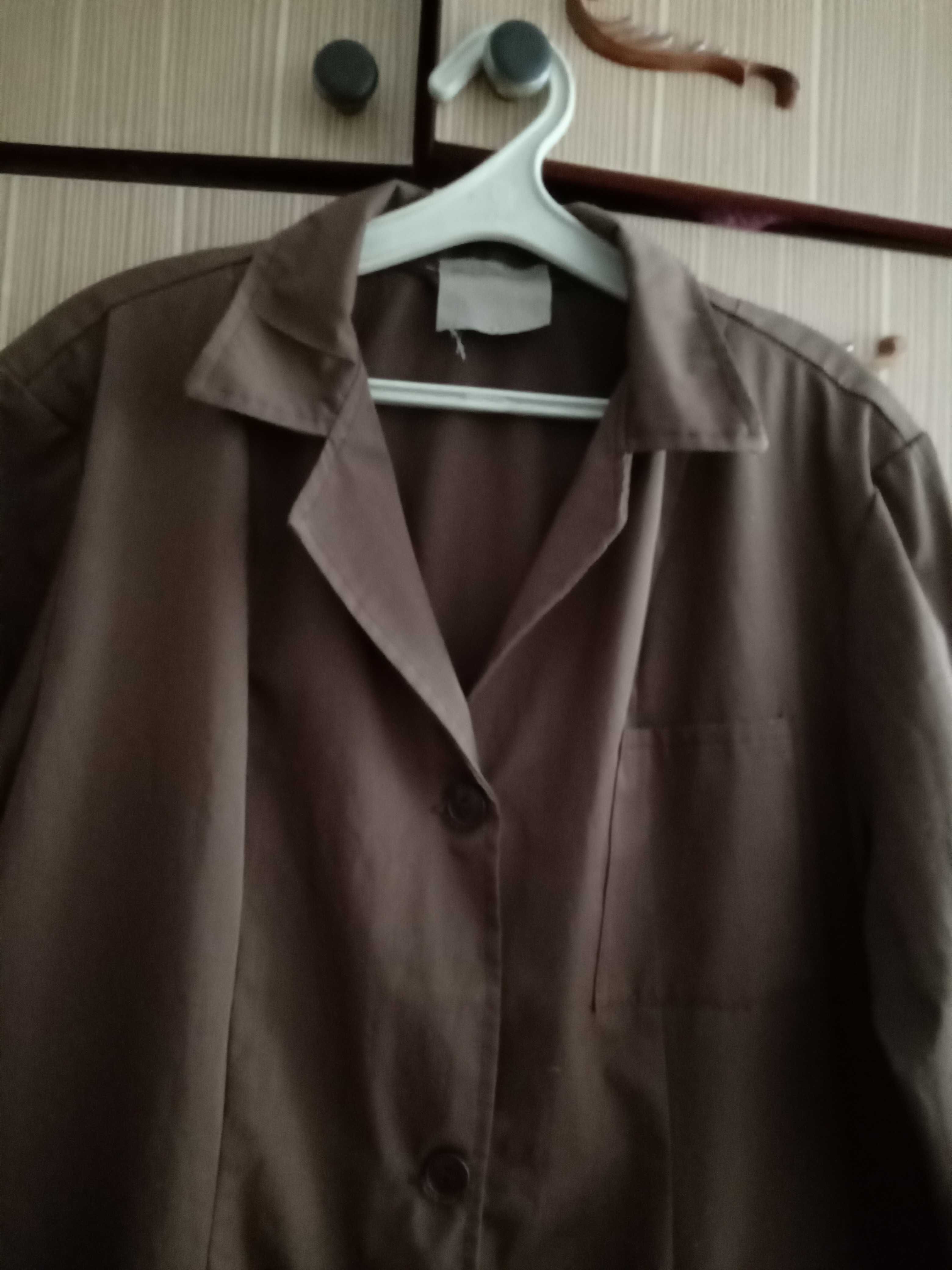 Продам халат  женский рабочий 52