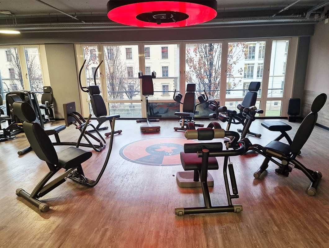 Technogym Easy Line Zestaw 9 Maszyn do treningu obwodowego