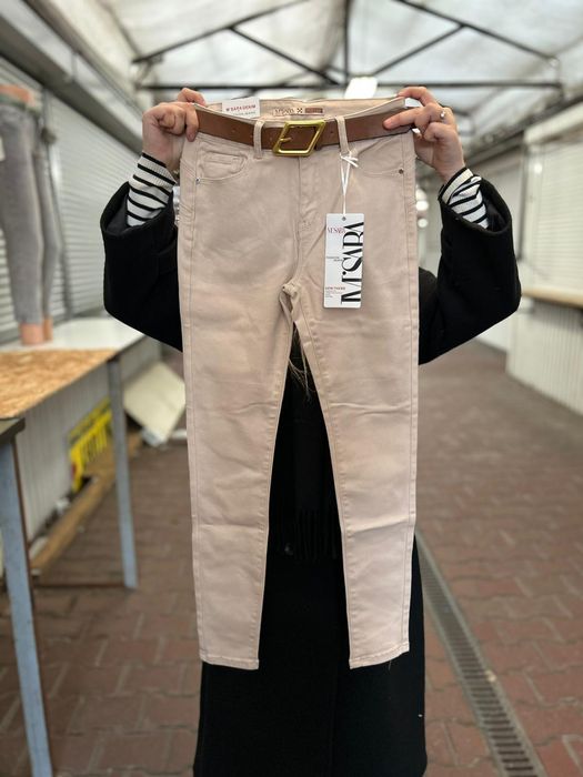 Elastyczny jeansy M.Sara kolor Camel