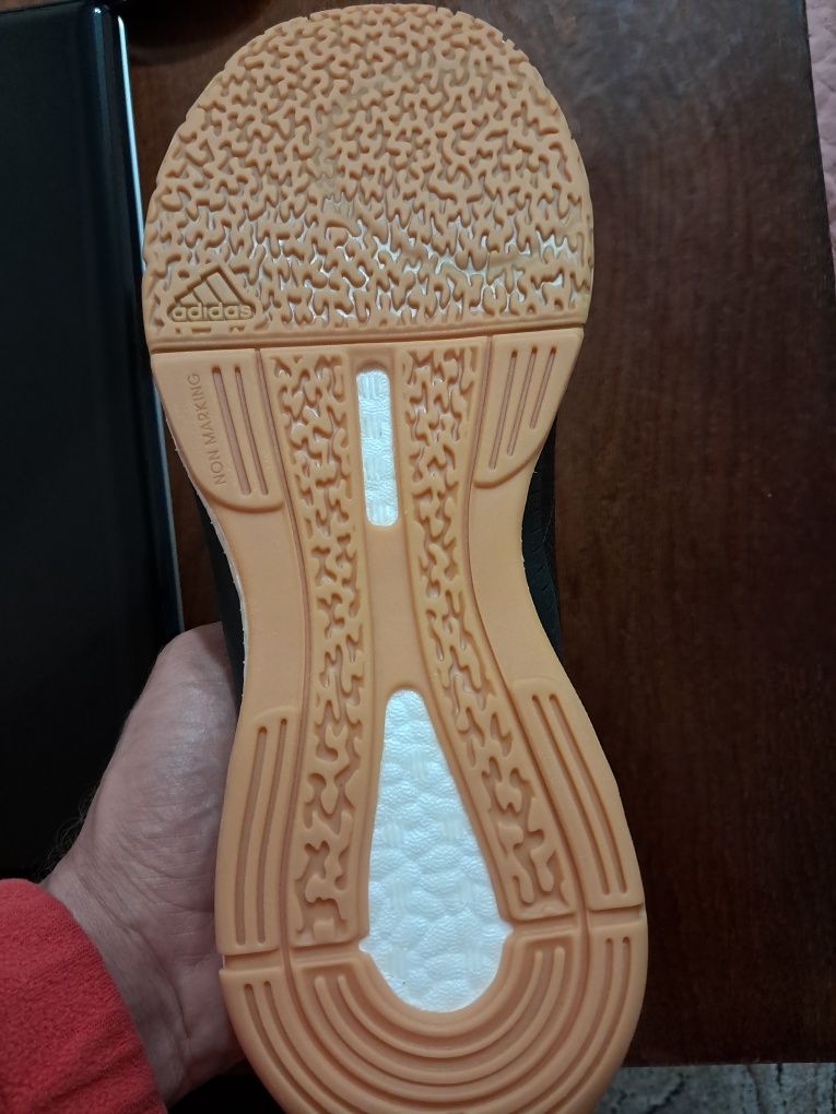 Кросівки Adidas Crazyflight x3 Boost размер 44 Оригинал