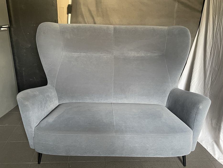 Sofa 2 osobowa nierozkladana  bardzo wygodna