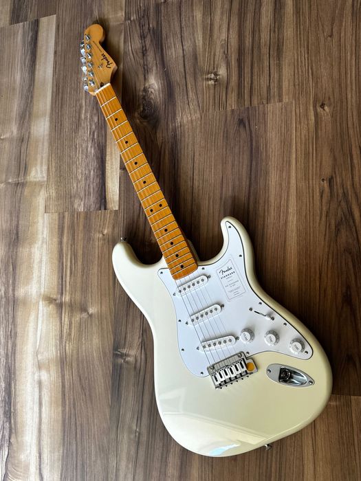 -20% Новий Fender Standard Stratocaster Olympic White Індонезія ($550)