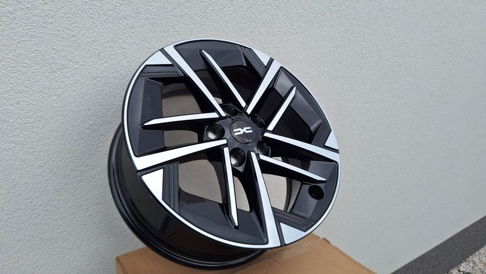 Nowe Alufelgi 5x114,3 R17 Et35 Nissan Qashqai Dacia Duster Captur II