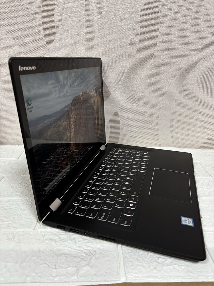 Сенсорний Ноутбук трансформер Lenovo Yoga 700-14ISK i5-6200u/8/256