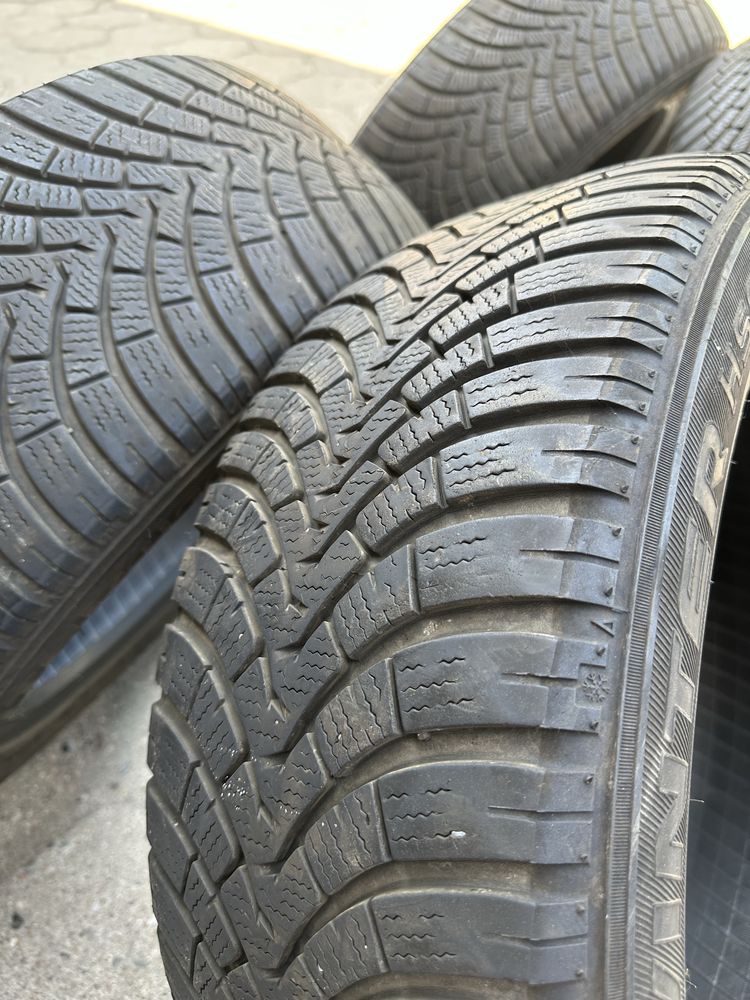 Opony zimowe Falken Eurowinter HS01 215x55r17 2021r 4szt 6,5 mm