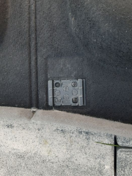Półka VW Caddy oryginał szara klapa