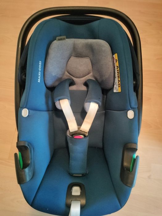 Ovo Maxi-Cosi pebble 360
