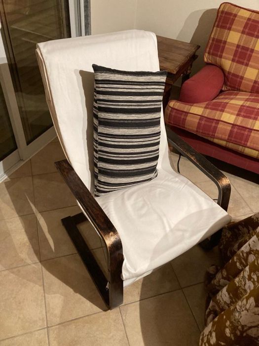 Vendo cadeirao branco