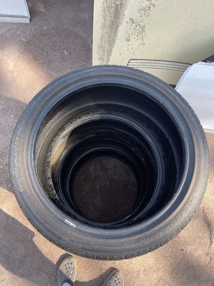 Резина гумма скат 225 40 R18 і 255 35 R18 2019 літо комплект гума