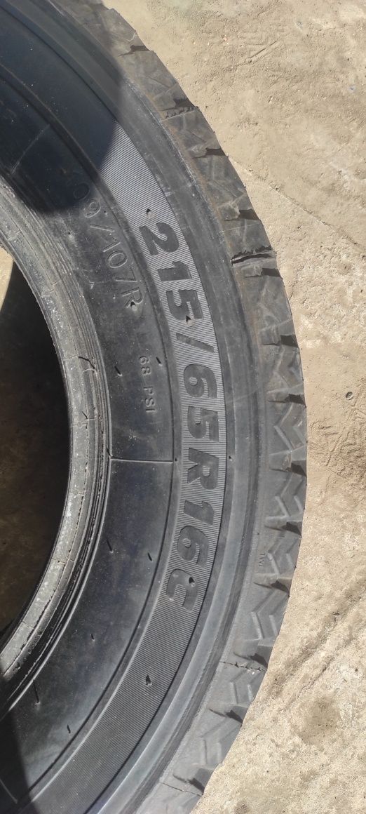 Шини 215/65R16C наварка