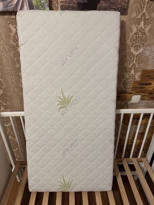 Дитяче ліжко - маятник «Ведмедик» та Матрац Baby Comfort «Алоє Вера»