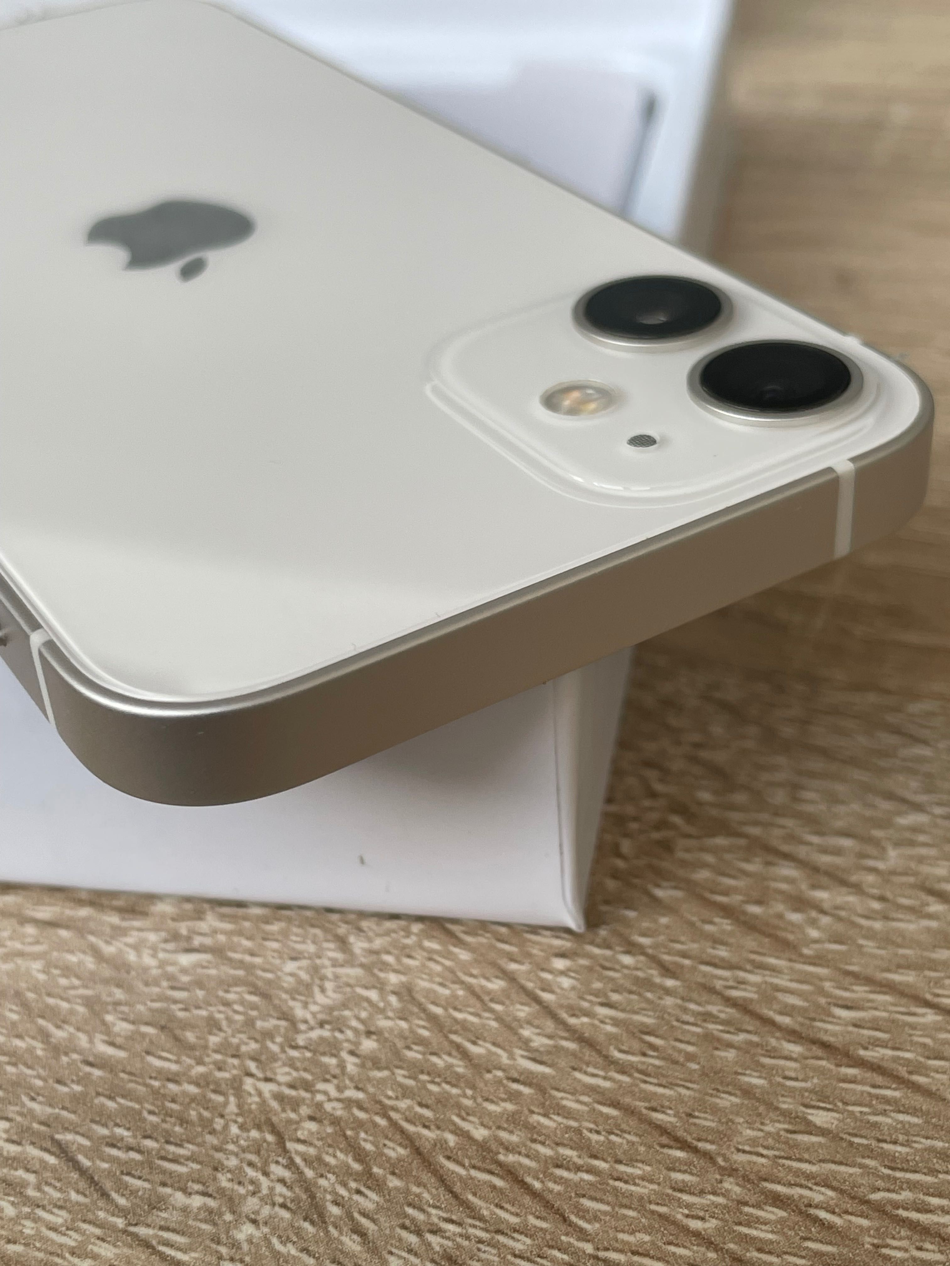 iPhone 12 Mini Starlight Neverlock
