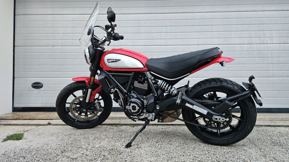 Ducati Scrambler Ícon Red 800cc