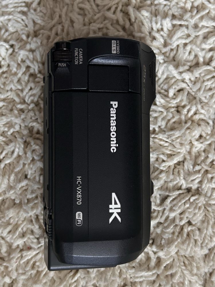 Відеокамера Panasonic HC-VX870К