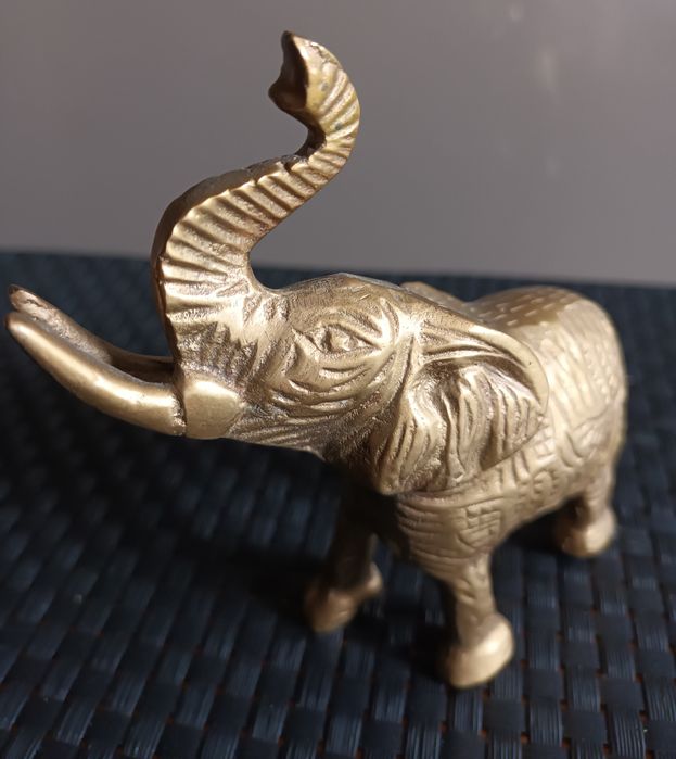 Słoń mosiądz ...