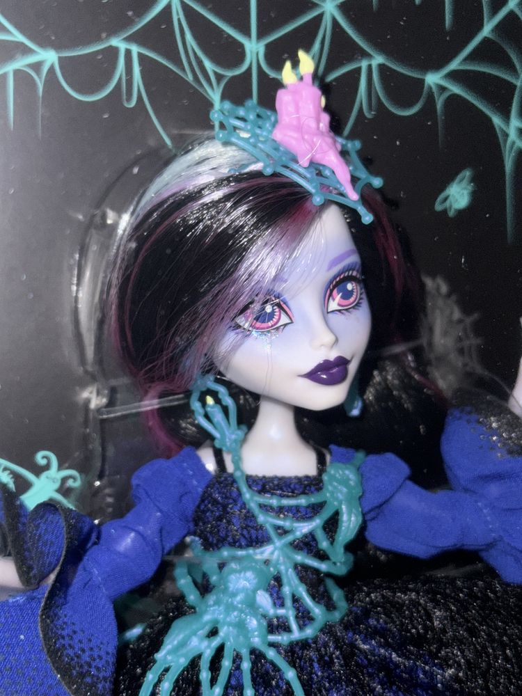 Монстер Хай Ленор Monster High Designer Lenore Loomington