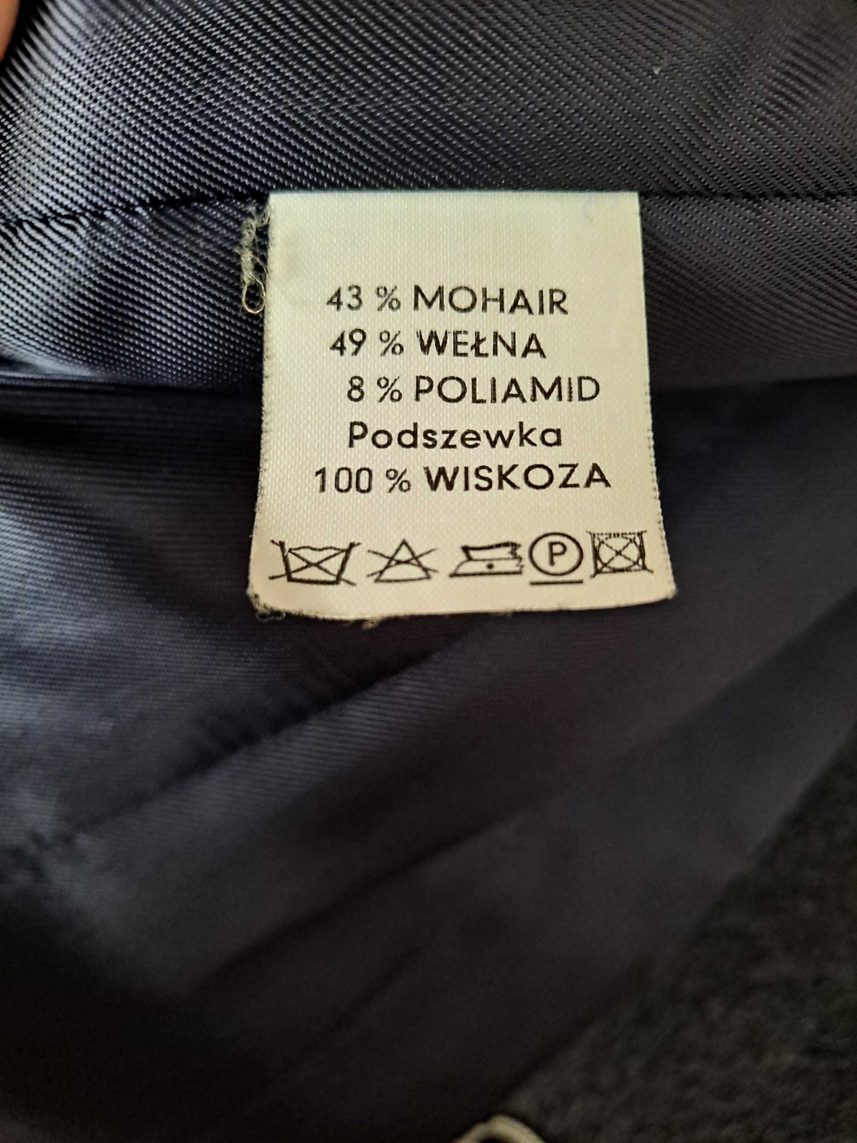 Płaszcz Pabia rozmiar 46