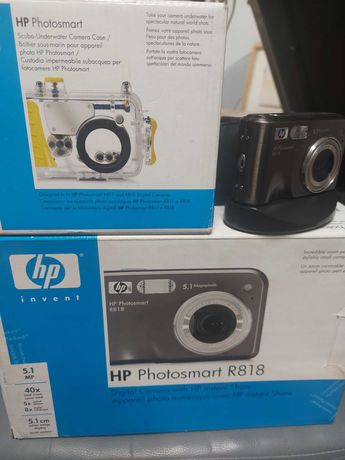 Cyfrowy aparat  HP Photosmart R818 oraz obudowa do zdjęć podwodnych