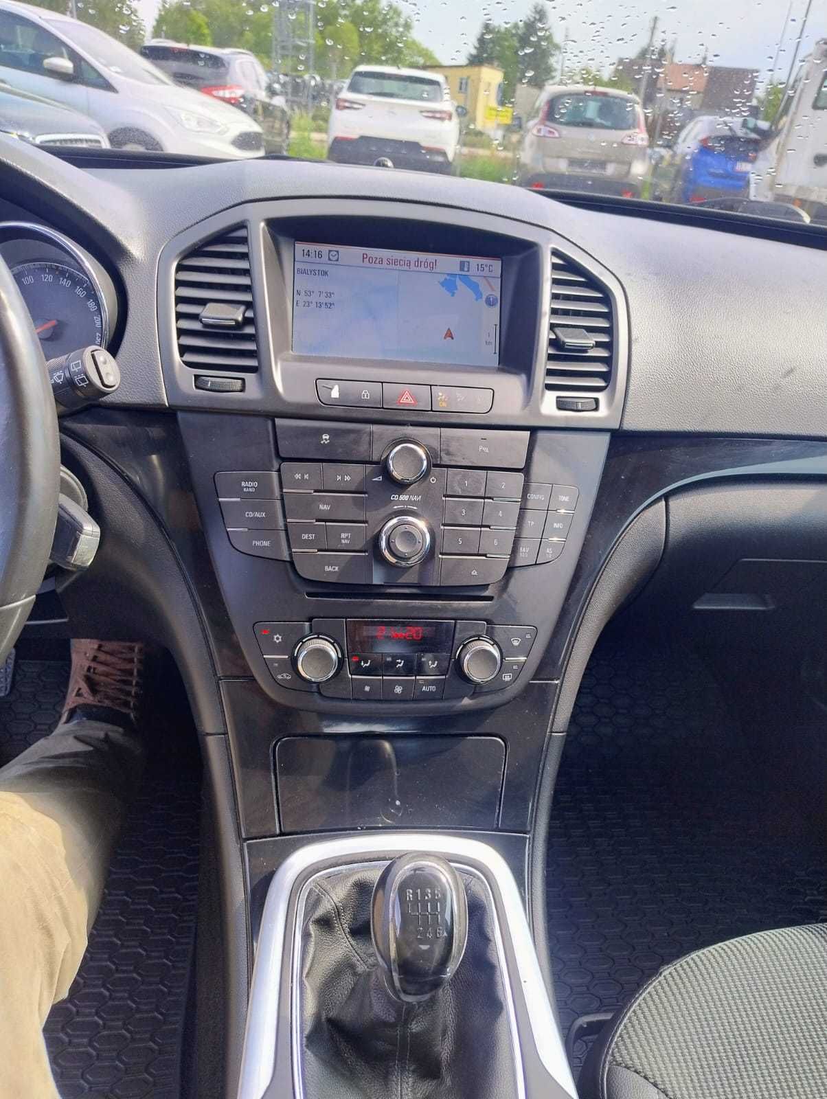 Opel Insignia 2,0 TDCi 130km doinwestowane auto