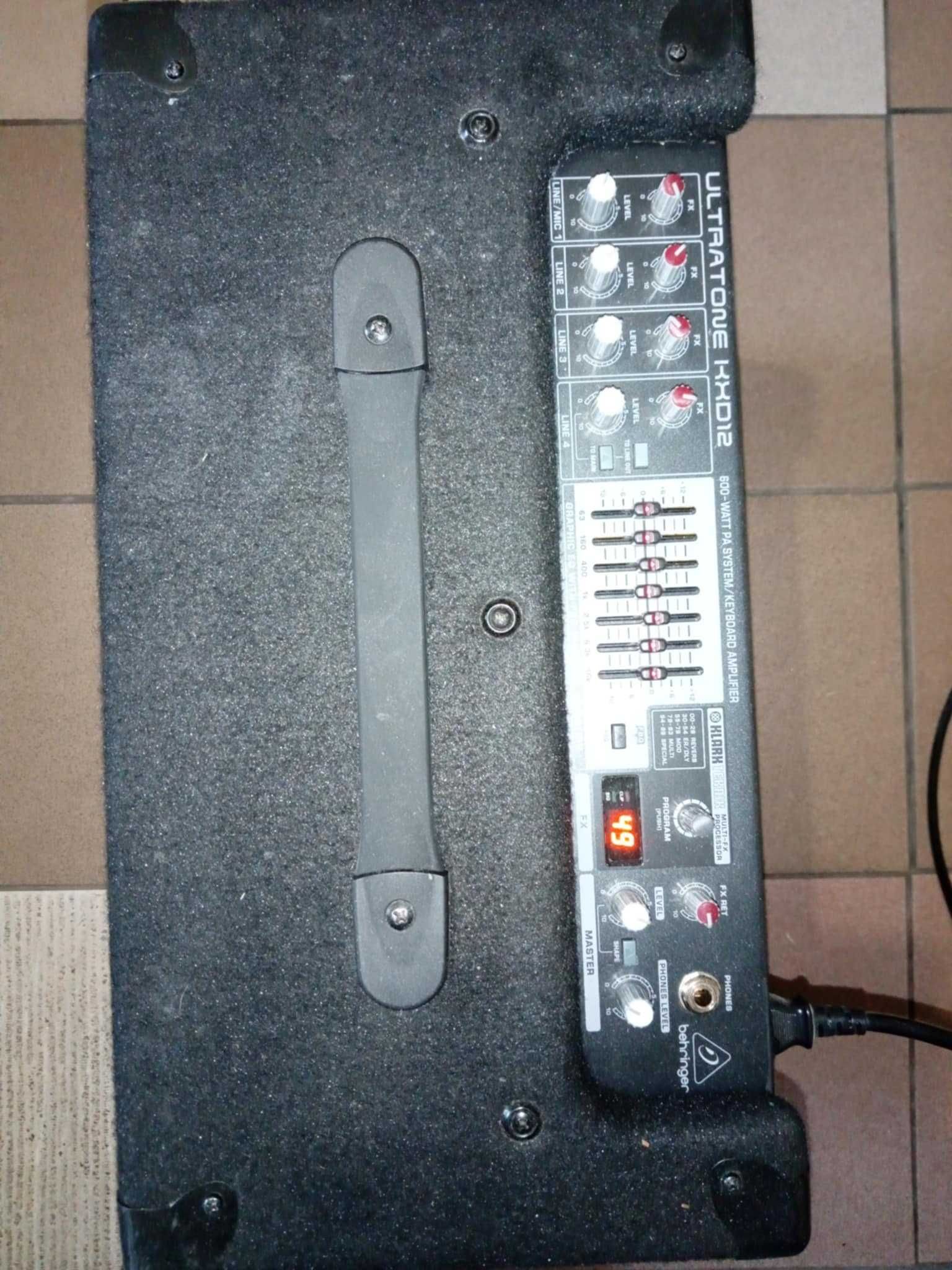 Wzmacniacz behringer KXD12 keyboard amplifier