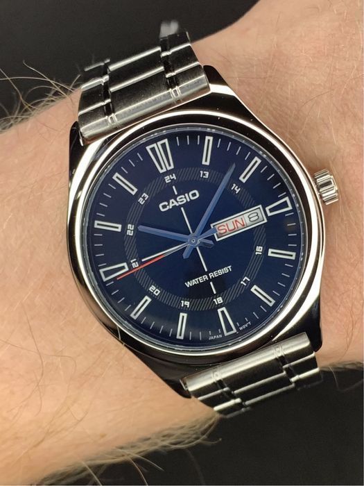 Чоловічий годинник Casio MTP-V006D-1C Оригінал Гарантія Часы Касио