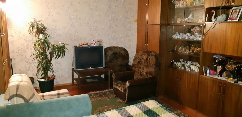 Сдам комнату, пр-т Николая Бажана 9-Б, ст м Вирлиця, Дарницкий р-н.