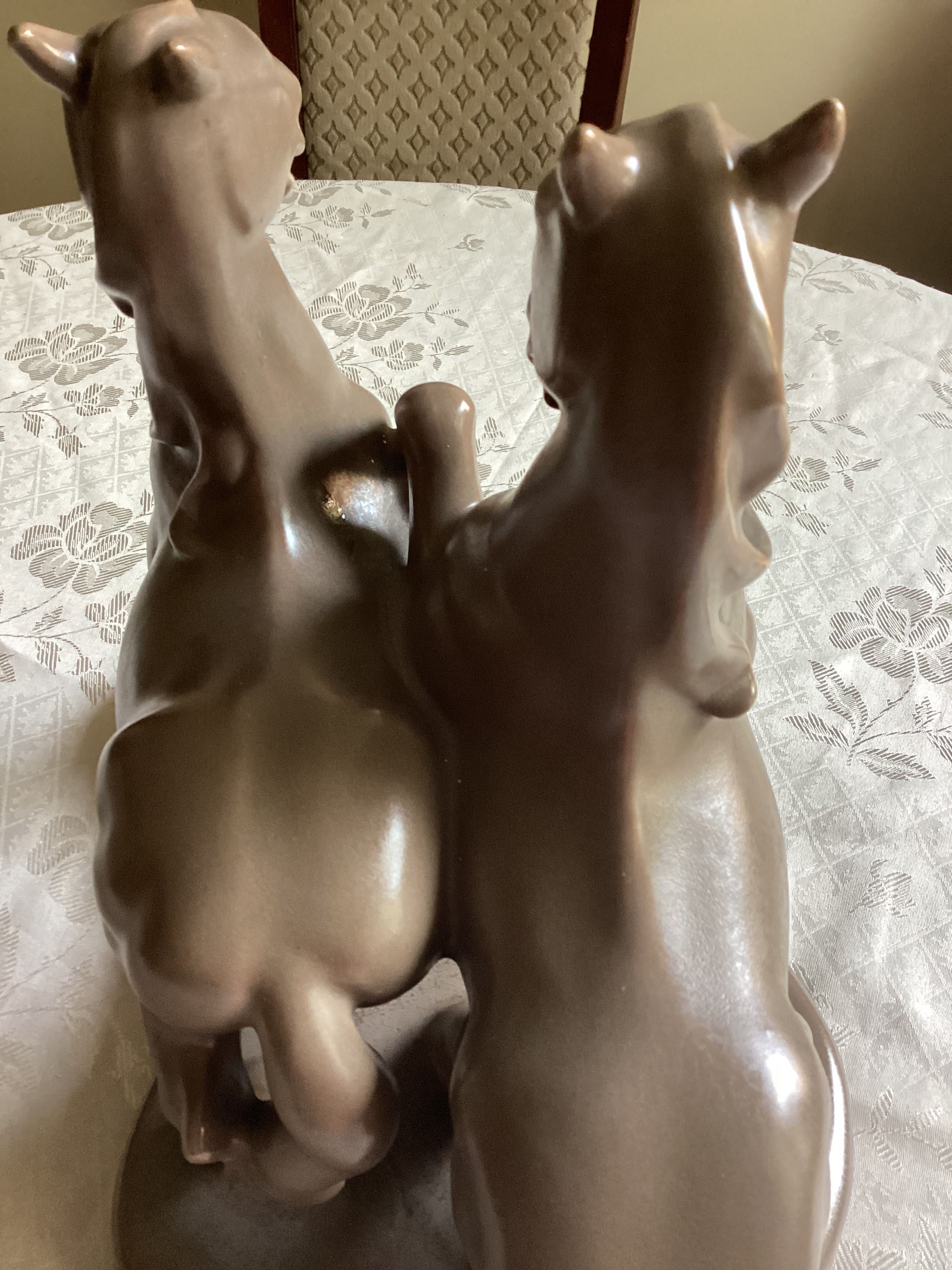 Figura konie na cokole Józefów Czeladź