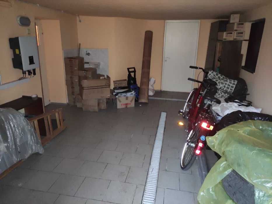 Wynajmę garaż na motocykl, miejsce. Zimowanie motocykla