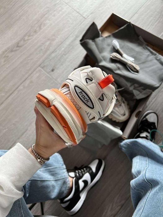 Кросівки Balenciaga Track 3.0 Premium White Orange