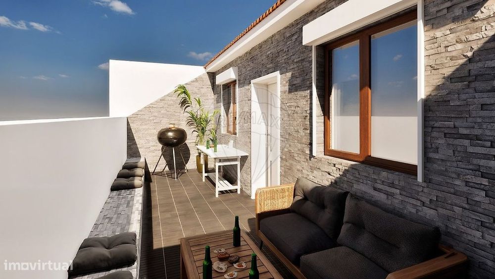 Moradia T4 para venda